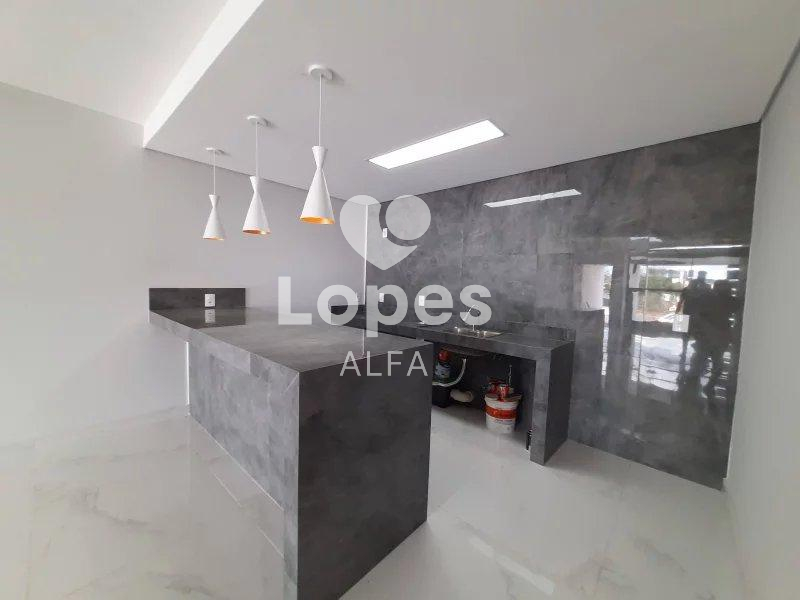 Casa dos sonhos no bairro Ibiapaba! 3 dormitórios, um suíte, ampla sala e espaço versátil para eventos - Alfa Imóveis
