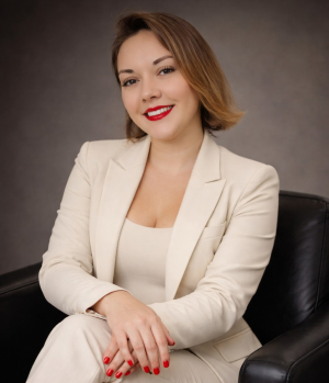 Corretor - Iris Aparecida